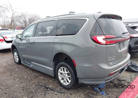 2021 Chrysler Pacifica Touring L z USA, uszkodzony, nr VIN 2C4RC1BG1MR602335